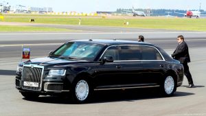 Автомобили президентов: какие модели предпочитают главы государств