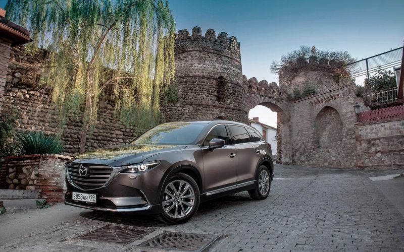 
            В России резко подешевели новые Mazda CX-9
        