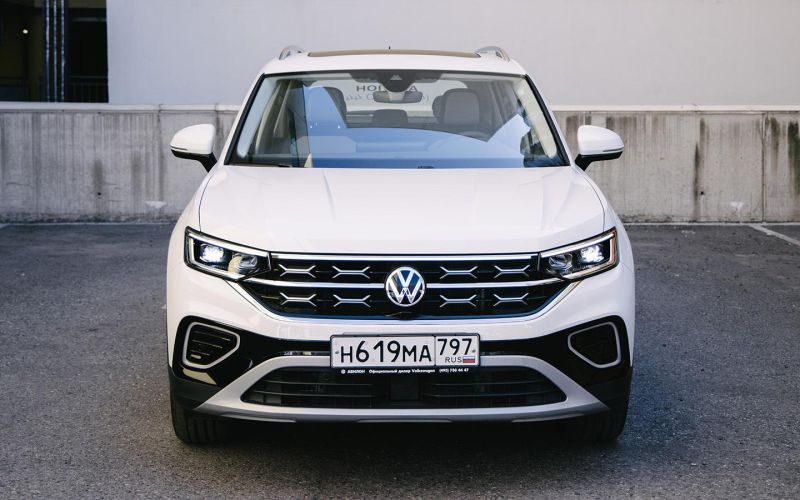 Он вам не Tiguan: Первый тест Volkswagen Tayron из Китая