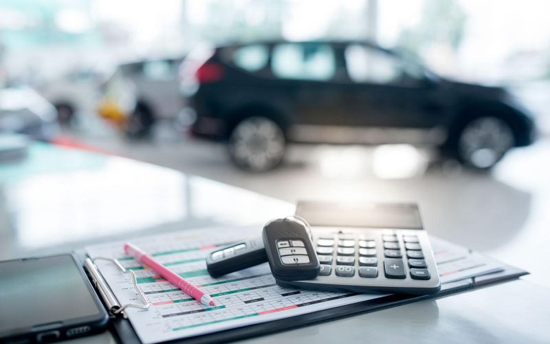 
            Как купить автомобиль по госпрограмме и получится ли сэкономить. Расчеты
        