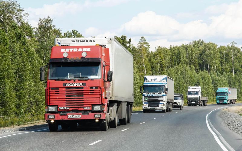 
            День дальнобойщика в России: когда и как отмечают в 2023 году
        