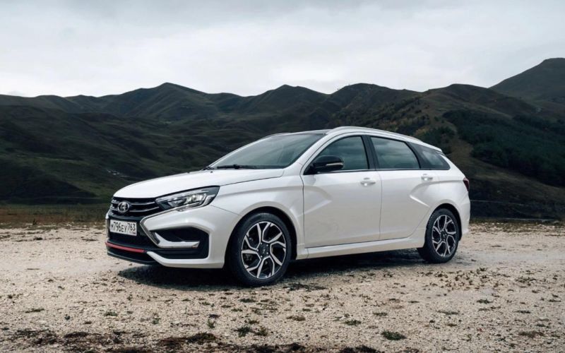 
            Страховщики назвали стоимость ОСАГО и каско для Lada Vesta Sportline
        