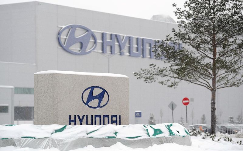 
            Hyundai продаст завод в России. Что это значит и что там будут выпускать
        
