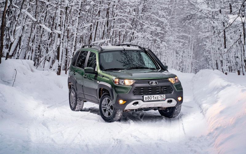 
            Дилеры назвали цены на самые популярные б/у кроссоверы и внедорожники
        