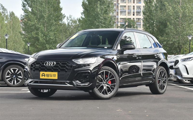 
            В России подешевел удлиненный кроссовер Audi Q5 из Китая
        