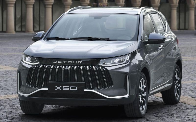 
            Jetour объявил о старте продаж кроссовера X50. Он дешевле ₽2 млн
        
