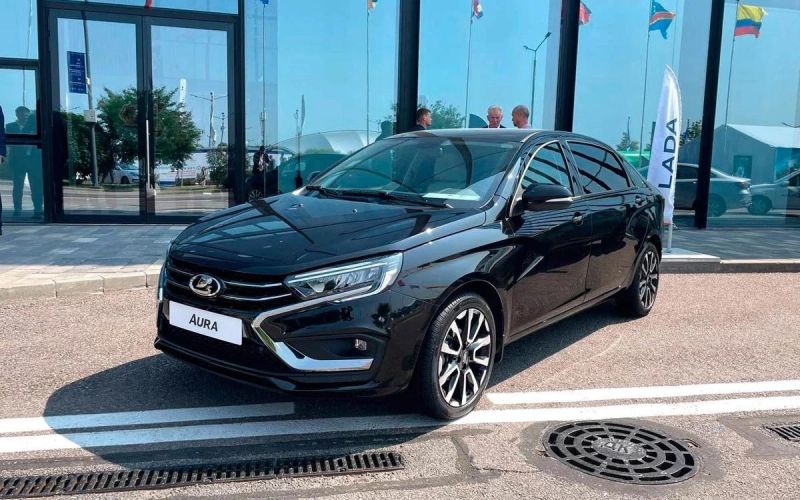 
            Сколько седанов Lada Aura намерен выпустить АвтоВАЗ. Всем не хватит
        