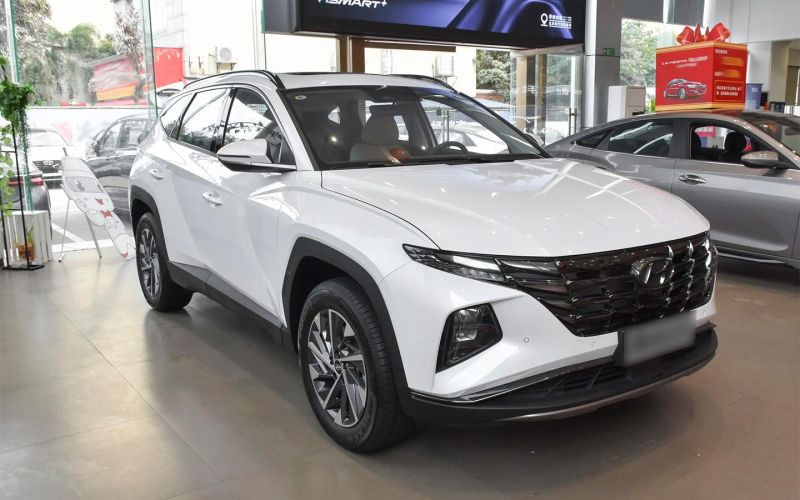 
            В Россию привезли особую версию Hyundai Tucson. Фото и подробности
        