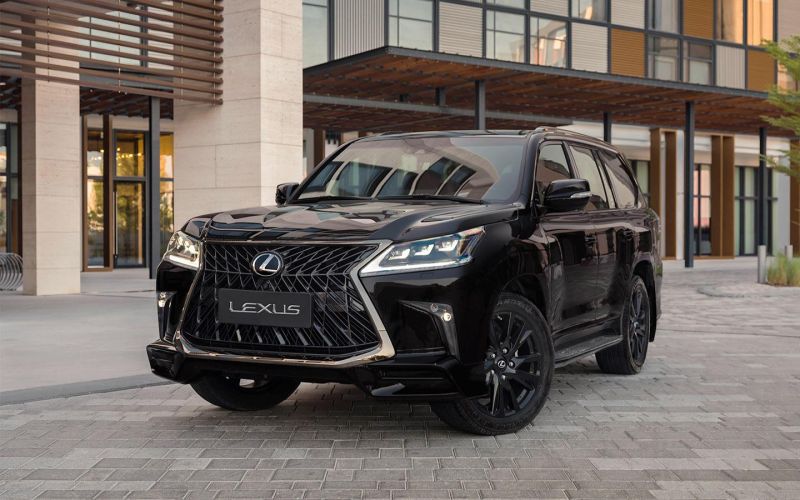 
            Lexus по цене «китайца». Какие внедорожники до ₽13 млн предпочли россияне
        