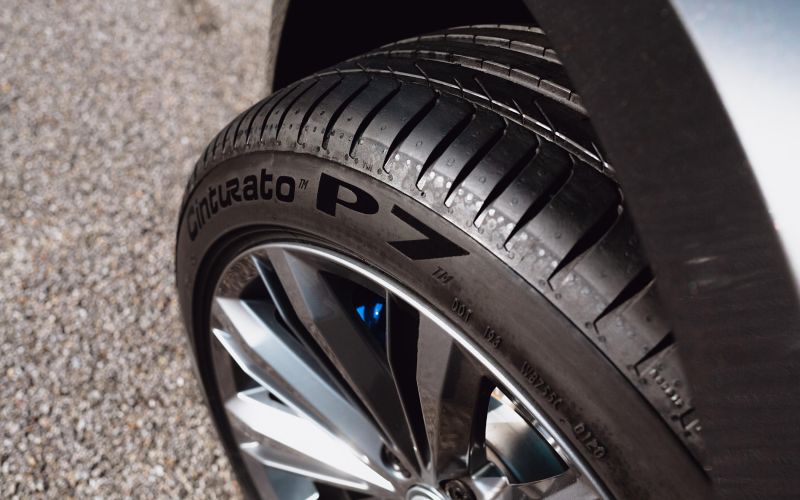 
            Как выбрать качественную летнюю резину. Подробная инструкция
        