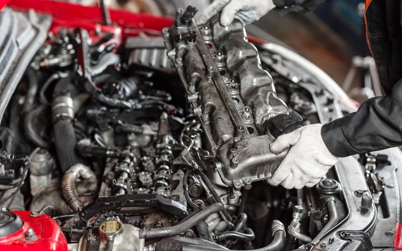 В Россию едут машины из Кореи и США с ржавыми моторами. Чем это грозит