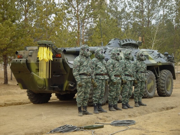 Украинская армия срочно закупает средства химической и радиационной защиты.