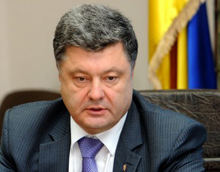 Порошенко пообещал Донбассу децентрализацию и право говорить на русском