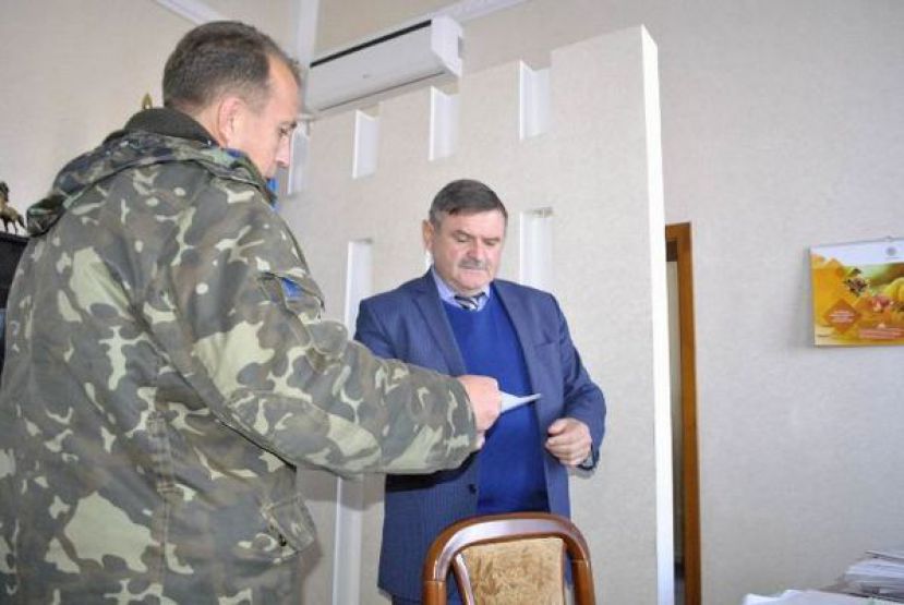 Неугодный киевскому режиму, 59-летний мер Северодонецка отправляется воевать