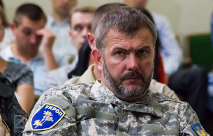 Руководитель боевиков Коломойского угрожает выколоть глаза депутатам Рады (видео)