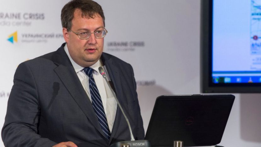 Советник министра МВД Украины не понимает зачем Украине донецкий аэропорт