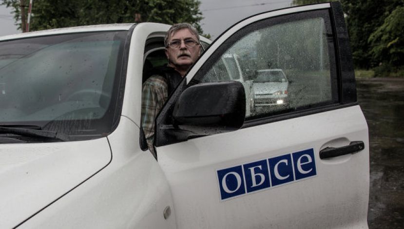 Украинские каратели продолжают охоту на представителей ОБСЕ