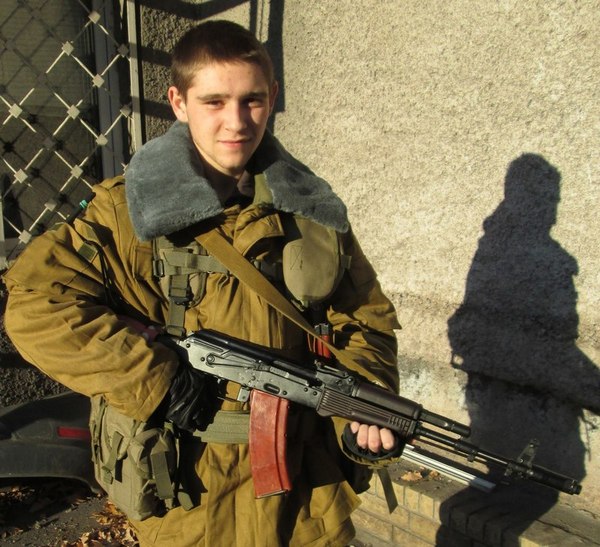 16-летний ополченец Ярослав Воскоенко "воскрес" после расстрела