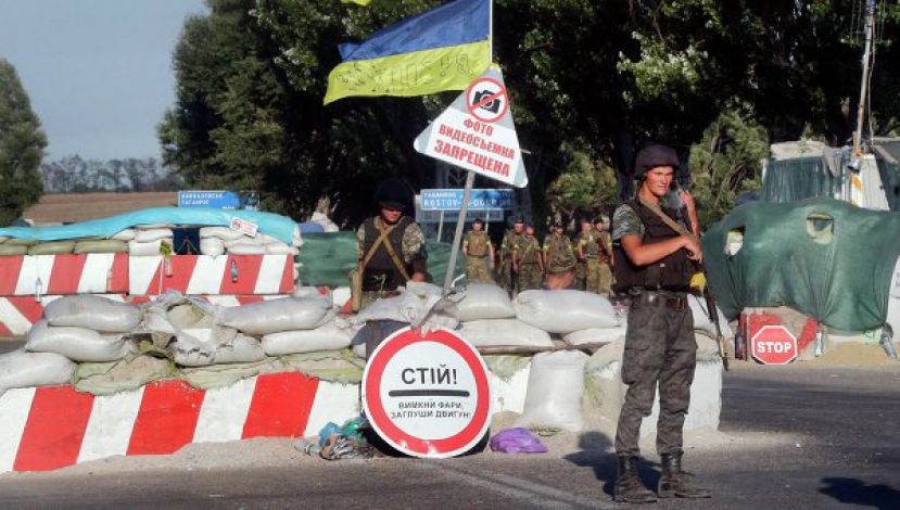 ДНР: блокпосты карателей перестали пропускать продовольствие в Донбасс