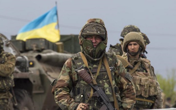 Украинская армия не спешит отводить свои "Грады" и "Гиацинты"