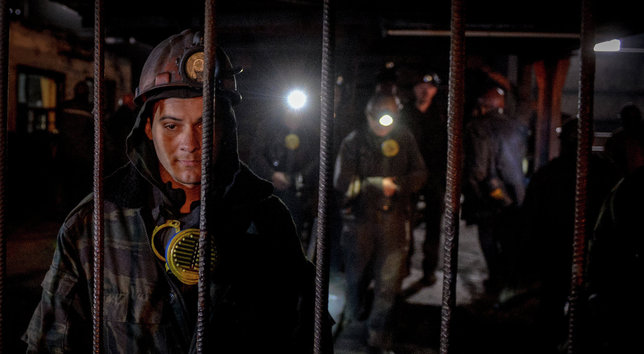 Почему шахтёры взялись за оружие