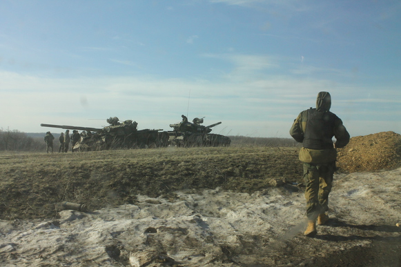 Сегодня последний день отвода тяжелой техники на Донбассе