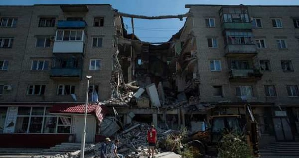 Луганск снова под обстрелами, впервые за три месяца
