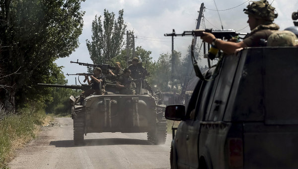 Разведка ДНР зафиксировала у линии фронта перемещение запрещенной техники ВСУ