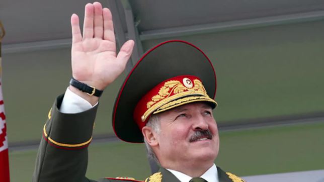 Украинский эксперт: "Лукашенко хочет напасть на Украину"