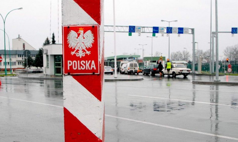 В Польше признались в неготовности предоставления статуса беженца украинцам