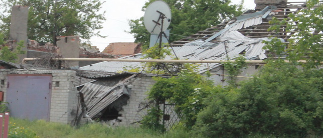 ВСУ разрушили 3 дома в Докучаевске, под Горловкой перебит газопровод