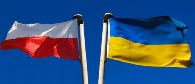 За два года "польские друзья" дали статус беженцев только двум украинцам
