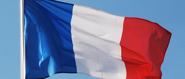 Консул Франции в Турции продавала мигрантам надувные лодки