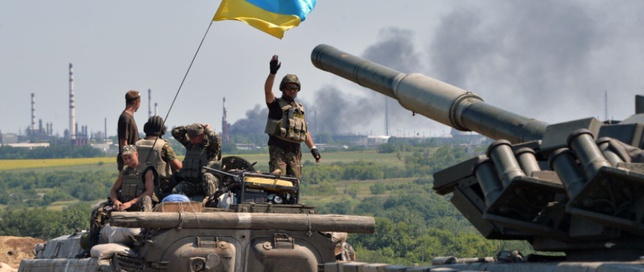 Украинские военные обстреляли пригород Дебальцево