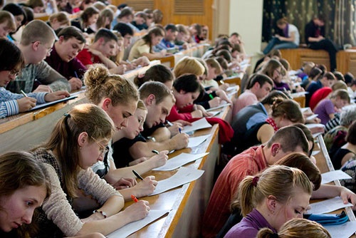 Российские вузы помогут в подготовке кадров для высших учебных заведений ДНР