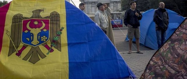 В Молдове пророссийские партии перекрыли палатками главную улицу Кишинёва