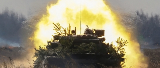 Число пострадавших при взрыве украинского танка на полигоне увеличилось вчетверо