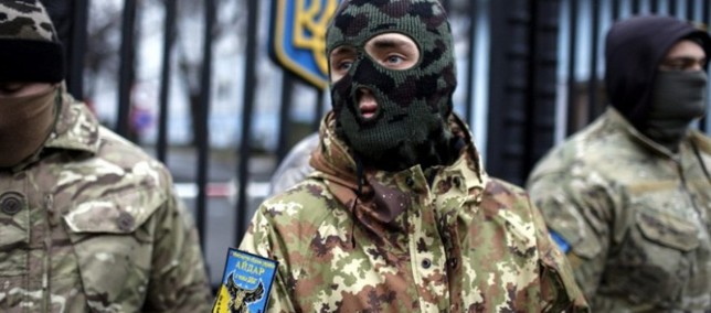 "Айдара" переброшен к Донецку, пулеметы не смолкают