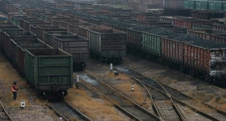 ДНР полностью приостанавливает поставки угля на Украину