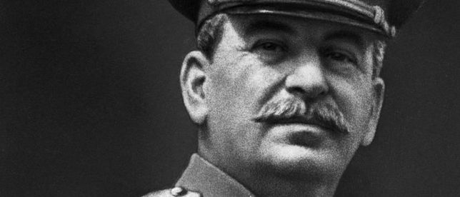 В Луганске установили памятник Иосифу Сталину