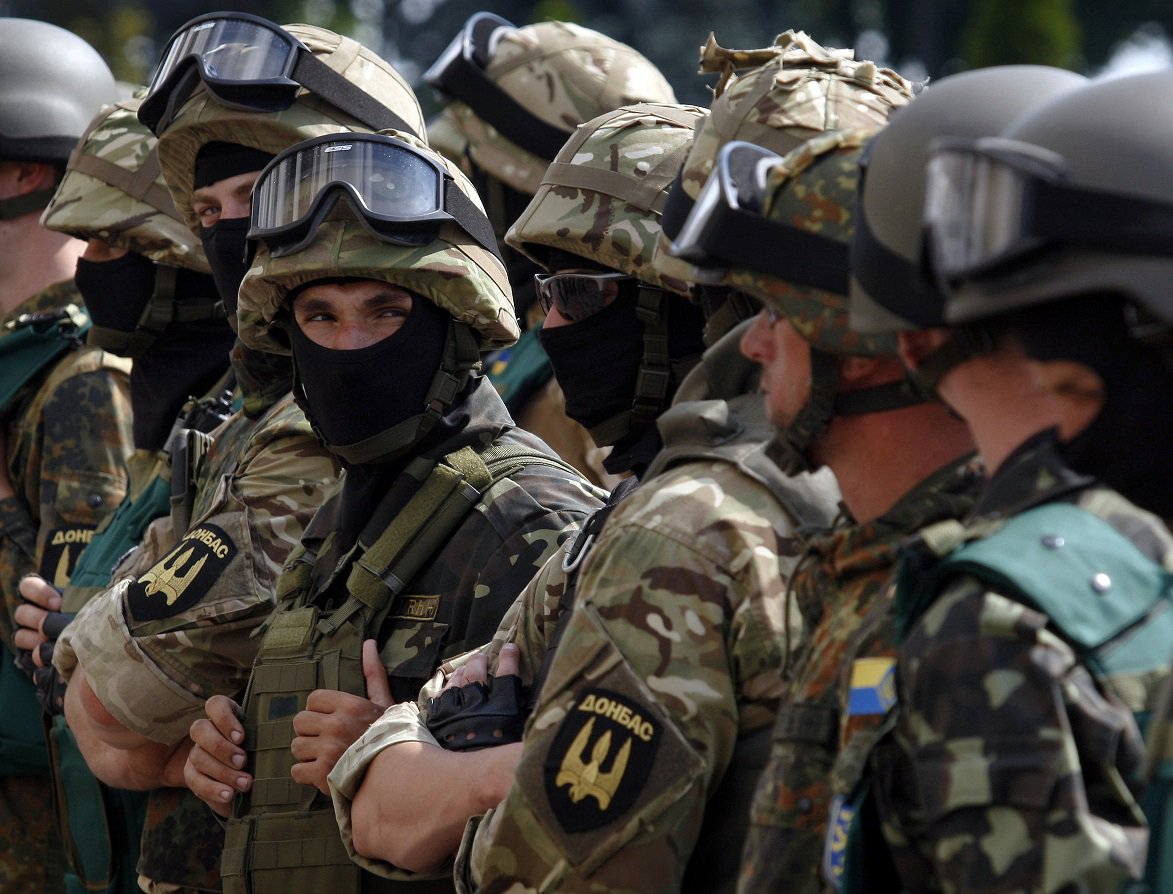 Нацбатальонов в Украине больше не будет
