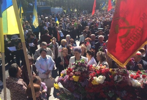 В Харькове произошла массовая драка на Аллее Славы