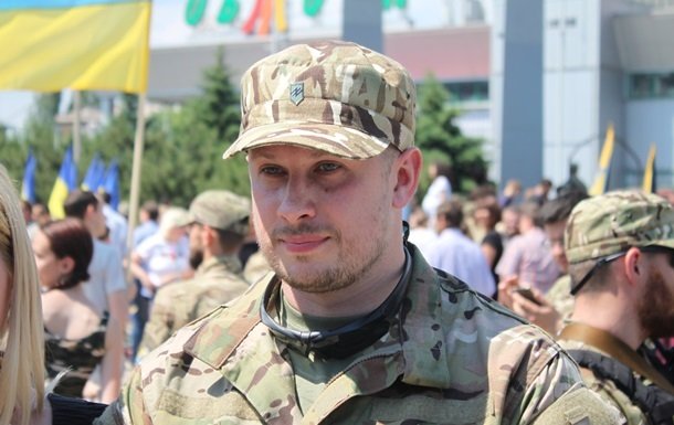 Командир «Азова» собирает в Киеве марш против выборов в ДНР и ЛНР