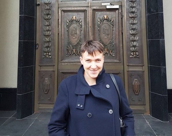 Савченко приехала в Россию чтобы посетить рассмотрение дела Карпюка и Клыха в Верховном суде