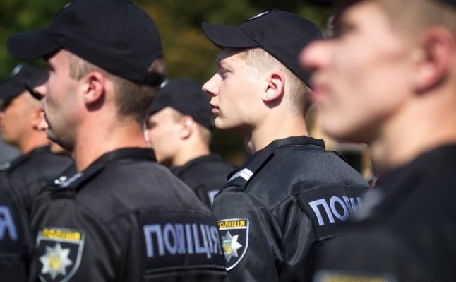 Харьковская полиция будет работать в усиленном режиме из-за "угрозы терроризма"