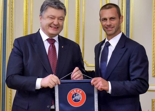 Украинский президент выразил благодарность УЕФА за запрет на проведение матчей в Крыму