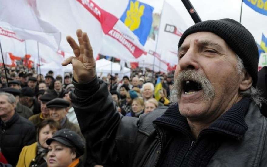 В ОБСЕ огласили сколько платят участникам протестов в Киеве
