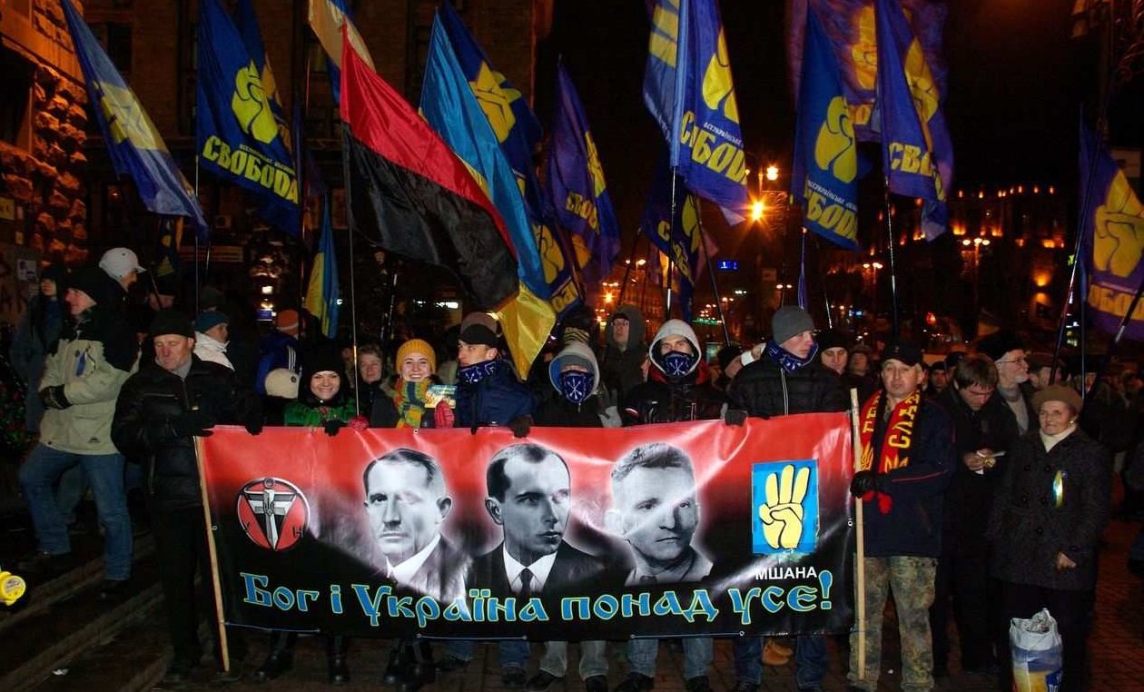 Опрос для украинцев: Сталин или Бандера?