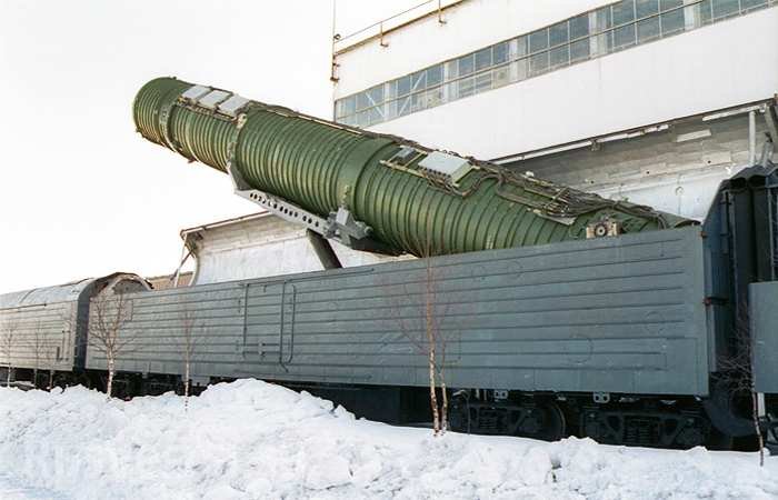 В России прошли первые испытания ракеты для «ядерного поезда»