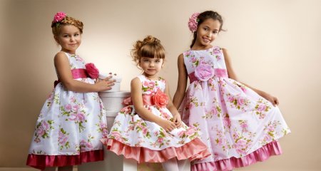 Выбираем нарядные детские платья для девочек
